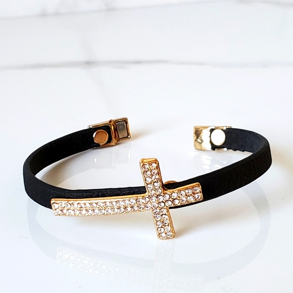 Bracelet - Picture 2 of 2